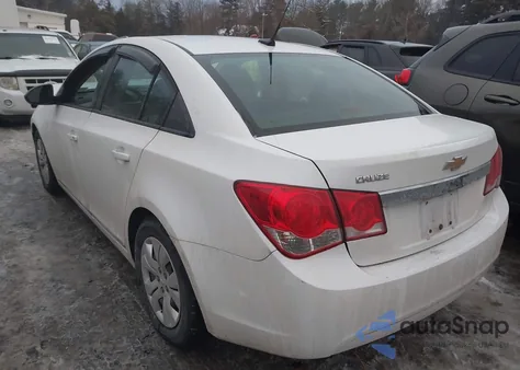 2014 Chevrolet Cruze Ls Auto z USA, uszkodzony, nr VIN 1G1PA5SG2E7198879